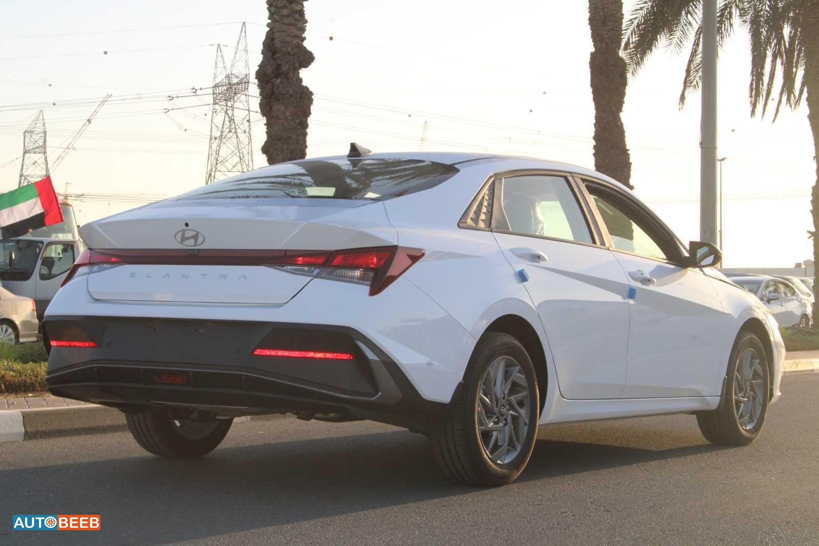 Hyundai Elantra 2024